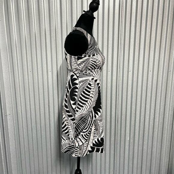 Athleta Black White Leaf Print Dress XXS Sleeveless Stretch Travel Summer Resort - Picture 4 of 11